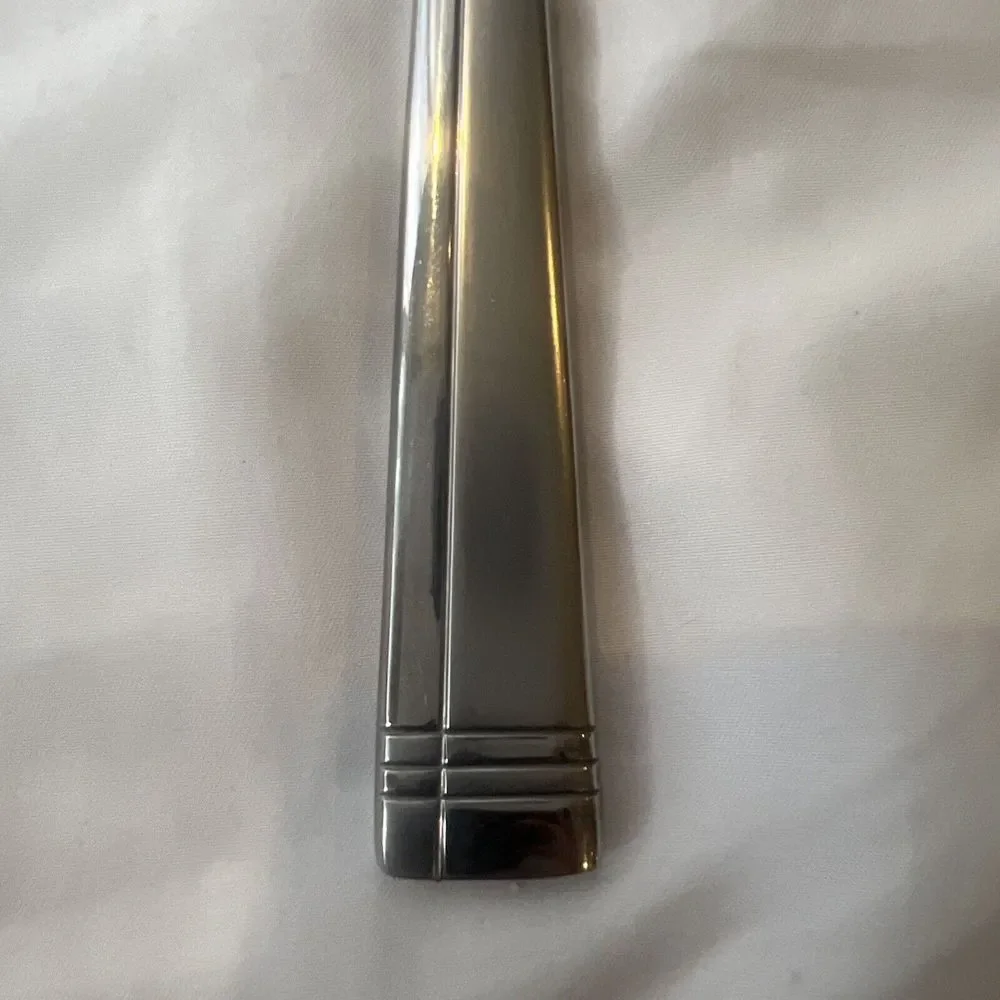 Oneida AMSTERDAM‎ Set of 7 Dinner Knives Stainless Flatware